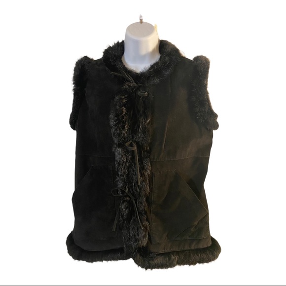 Suede and rabbit fur vest - Picture 1 of 4